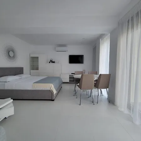 Iliada Oxygen Apartment Neptun